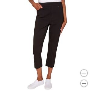 Mario Serrani Ladies Pull-On Capri, M